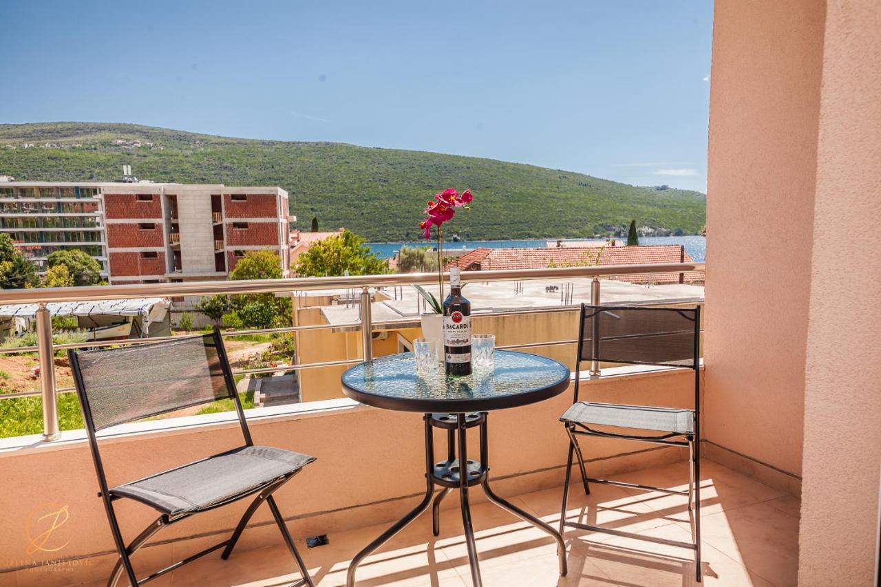 Apartments Ruzmarin Herceg Novi Kültér fotó