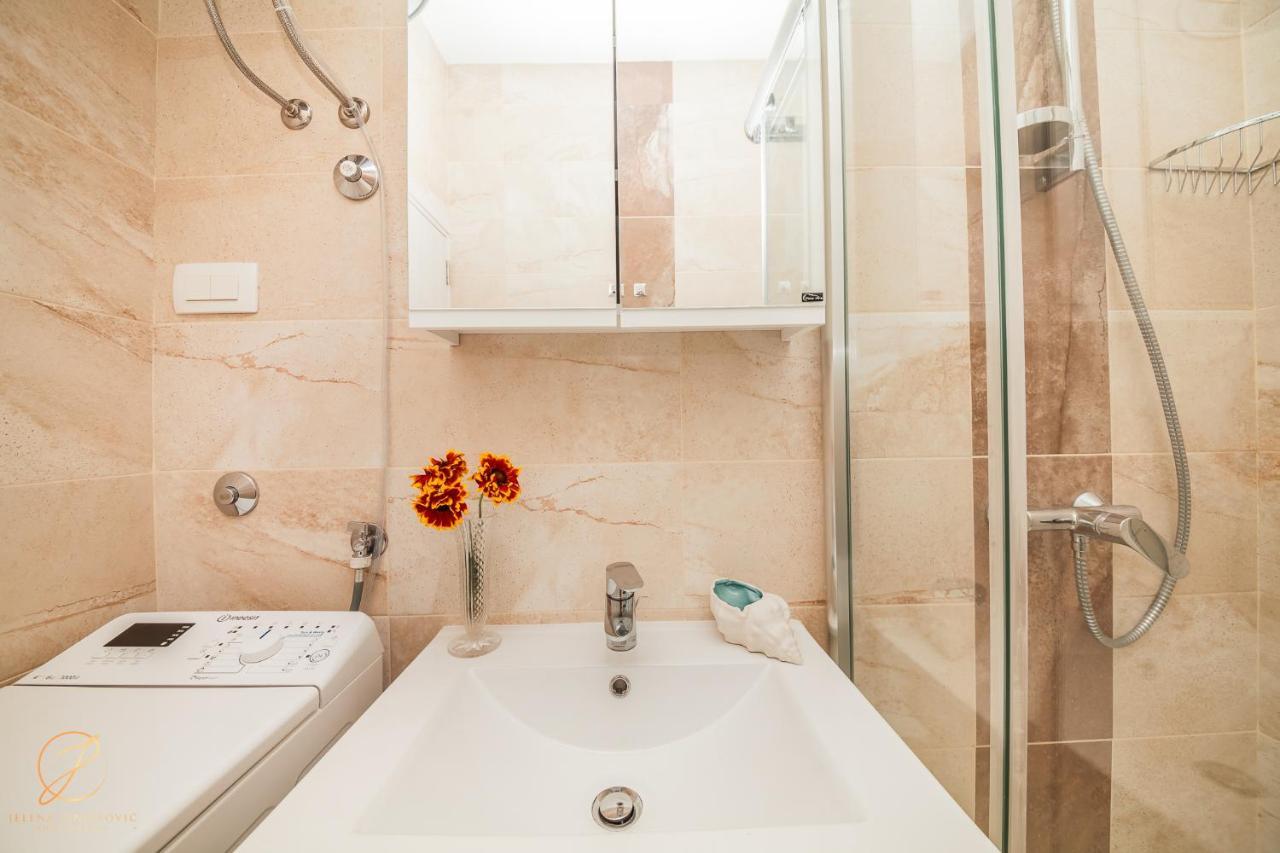 Apartments Ruzmarin Herceg Novi Kültér fotó