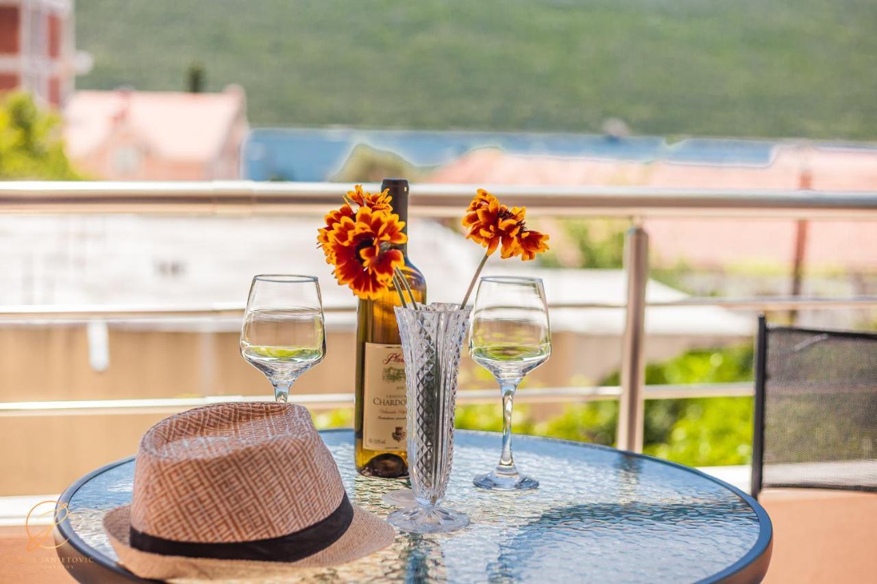 Apartments Ruzmarin Herceg Novi Kültér fotó