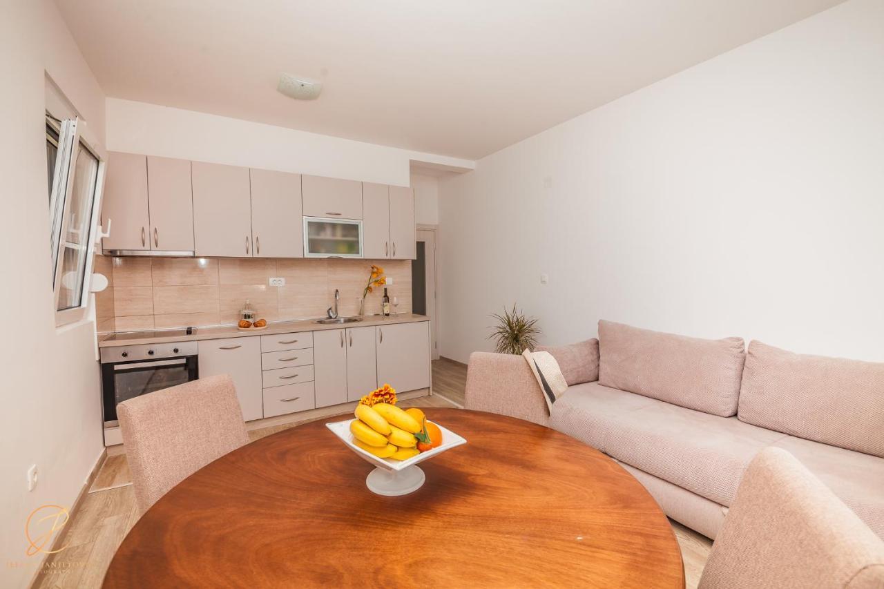 Apartments Ruzmarin Herceg Novi Kültér fotó