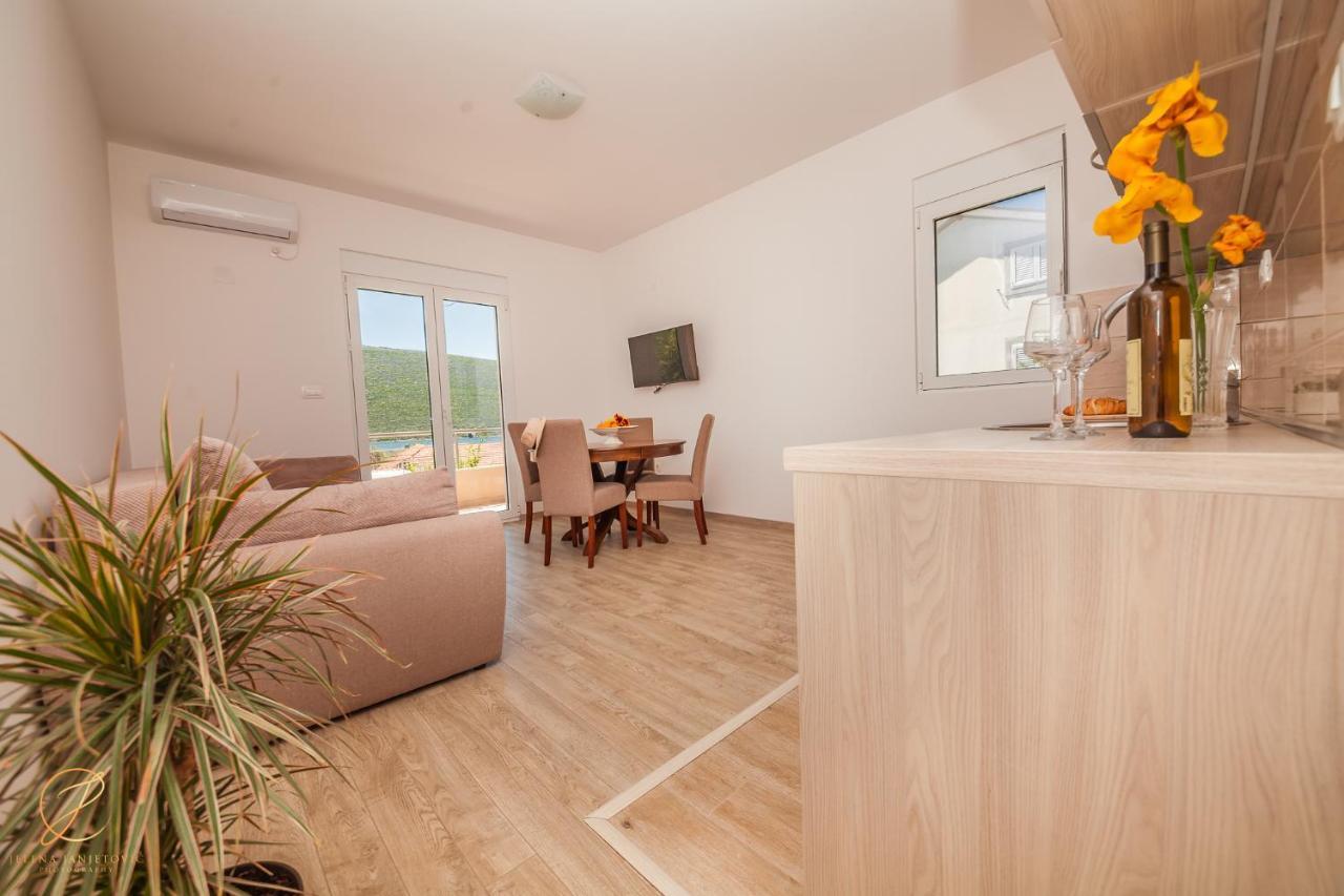 Apartments Ruzmarin Herceg Novi Kültér fotó